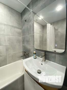 1-к квартира, посуточно, 37м2, 3/9 этаж