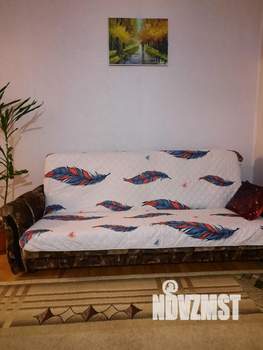 1-к квартира, посуточно, 36м2, 4/9 этаж