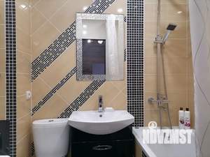 Студия квартира, посуточно, 40м2, 1/5 этаж