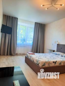 1-к квартира, посуточно, 38м2, 2/6 этаж