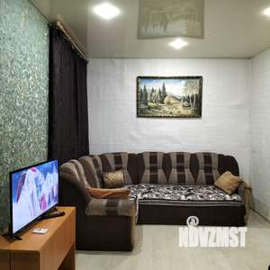 2-к квартира, посуточно, 42м2, 1/4 этаж