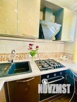 1-к квартира, посуточно, 38м2, 5/5 этаж