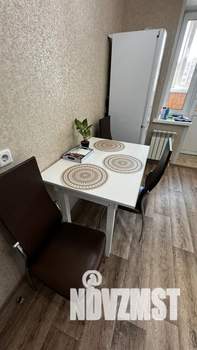 1-к квартира, посуточно, 42м2, 7/9 этаж