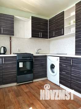 1-к квартира, посуточно, 37м2, 3/10 этаж