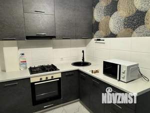 1-к квартира, посуточно, 40м2, 3/9 этаж