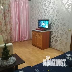 1-к квартира, посуточно, 32м2, 6/6 этаж