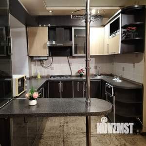 2-к квартира, посуточно, 42м2, 3/6 этаж