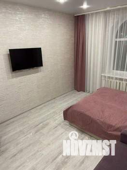 1-к квартира, посуточно, 37м2, 1/1 этаж