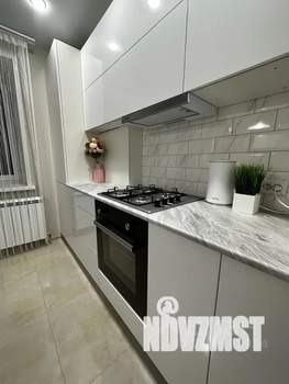 1-к квартира, посуточно, 42м2, 9/10 этаж