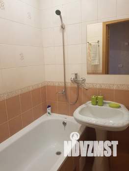 1-к квартира, посуточно, 37м2, 4/5 этаж