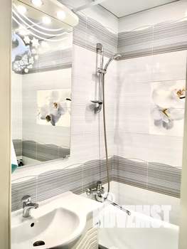 1-к квартира, посуточно, 40м2, 7/8 этаж