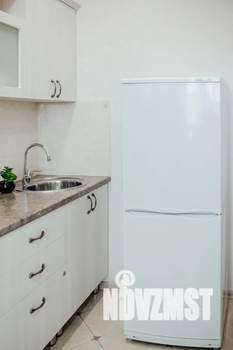 1-к квартира, посуточно, 32м2, 9/9 этаж