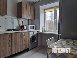 1-к квартира, посуточно, 31м2, 3/5 этаж