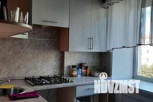 2-к квартира, посуточно, 42м2, 4/6 этаж