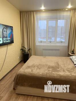1-к квартира, посуточно, 35м2, 2/9 этаж