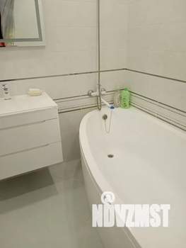 1-к квартира, посуточно, 38м2, 8/10 этаж