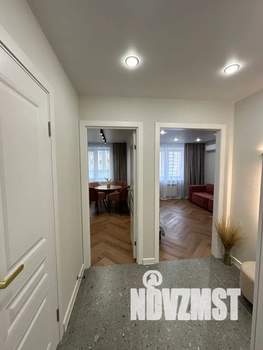 1-к квартира, посуточно, 38м2, 6/10 этаж