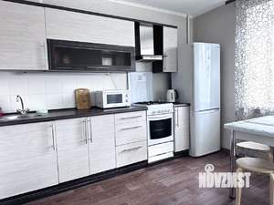 1-к квартира, посуточно, 44м2, 4/10 этаж