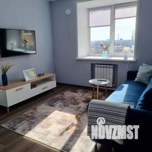 1-к квартира, посуточно, 34м2, 8/10 этаж