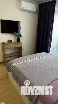 1-к квартира, посуточно, 42м2, 1/1 этаж