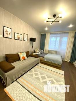 2-к квартира, посуточно, 60м2, 1/1 этаж