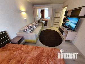 1-к квартира, посуточно, 33м2, 1/1 этаж