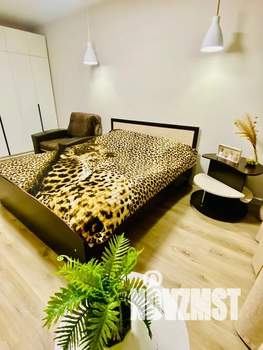 1-к квартира, посуточно, 42м2, 6/9 этаж