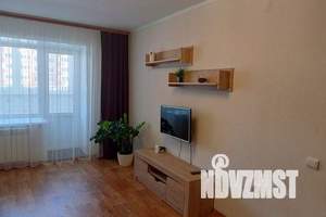 1-к квартира, посуточно, 39м2, 3/10 этаж