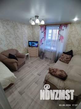 1-к квартира, посуточно, 42м2, 4/10 этаж