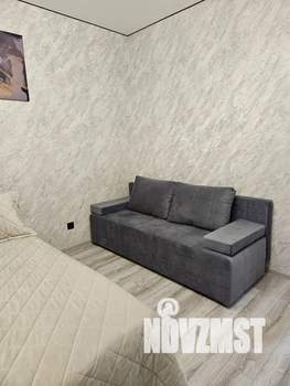 1-к квартира, посуточно, 40м2, 2/10 этаж