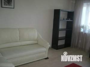 1-к квартира, посуточно, 40м2, 5/6 этаж