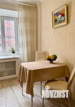 3-к квартира, посуточно, 56м2, 1/1 этаж