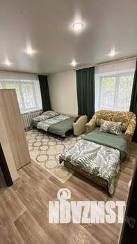 1-к квартира, посуточно, 35м2, 1/1 этаж