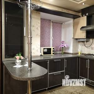 2-к квартира, посуточно, 42м2, 3/6 этаж