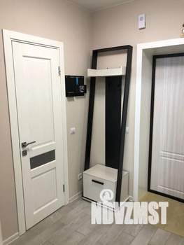 1-к квартира, посуточно, 40м2, 8/9 этаж