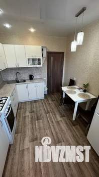 1-к квартира, посуточно, 42м2, 7/9 этаж