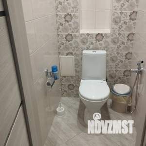 1-к квартира, посуточно, 40м2, 1/9 этаж