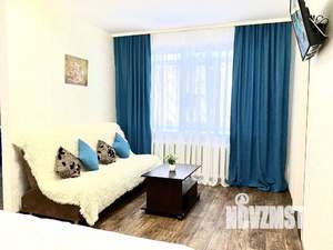 1-к квартира, посуточно, 50м2, 1/1 этаж