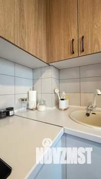 1-к квартира, посуточно, 44м2, 3/9 этаж