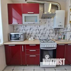 2-к квартира, посуточно, 45м2, 2/4 этаж