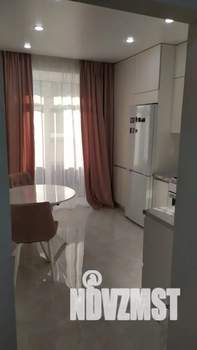 1-к квартира, посуточно, 38м2, 1/9 этаж