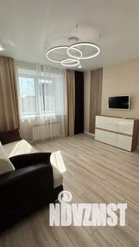 1-к квартира, посуточно, 40м2, 8/9 этаж