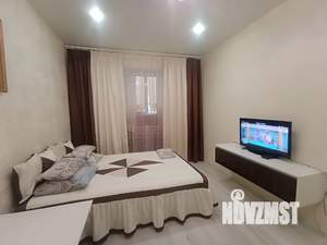 1-к квартира, посуточно, 40м2, 1/9 этаж