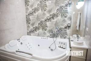 2-к квартира, посуточно, 72м2, 1/1 этаж