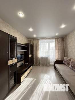 1-к квартира, посуточно, 38м2, 3/9 этаж