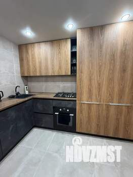 Студия квартира, посуточно, 43м2, 2/10 этаж