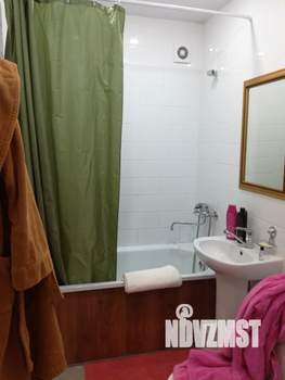 1-к квартира, посуточно, 40м2, 3/10 этаж