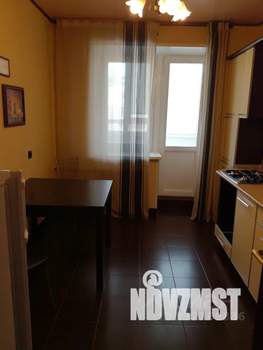 1-к квартира, посуточно, 40м2, 5/6 этаж