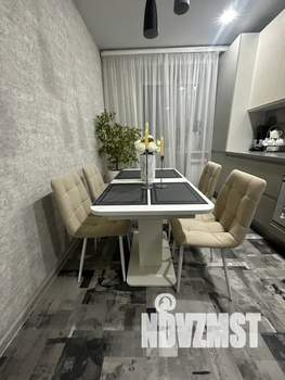 1-к квартира, посуточно, 40м2, 4/8 этаж