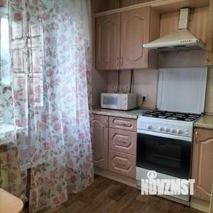 1-к квартира, посуточно, 40м2, 2/5 этаж